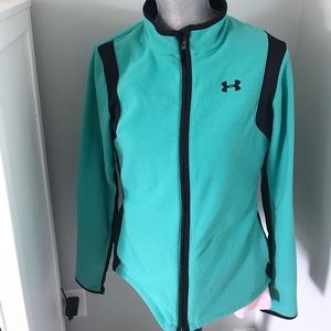 Women’s Under Armour zip up fleece, worn once!